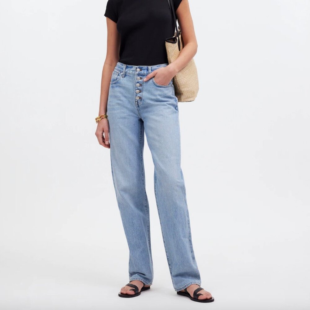Madewell Baggy Straight Jeans in Paxton Wash: Button-Front Edition Size 26